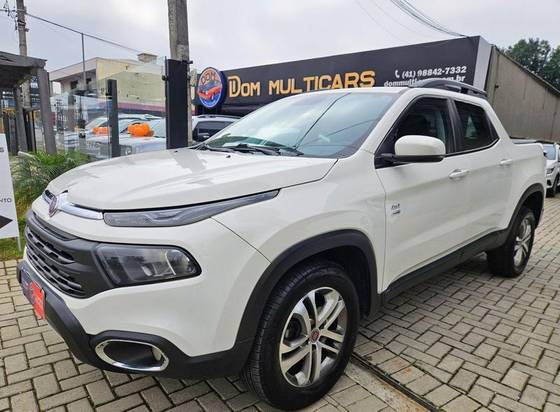FIAT TORO 2.0 16V TURBO DIESEL FREEDOM 4WD AT9 FIAT TORO 2.0 16V TURBO DIESEL FREEDOM 4WD AT9